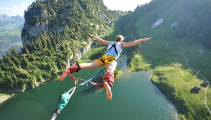 开云体育APP下载-拉梅洛·鲍尔，当华丽数据撞上冰冷胜负，森林狼的钢铁防线给三球上了怎样一课？