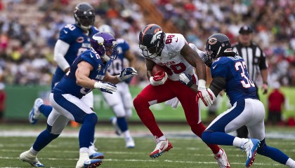 开云体育平台APP-年度焦点之战，波斯铁骑的战术革命与里昂的欧洲足球之问