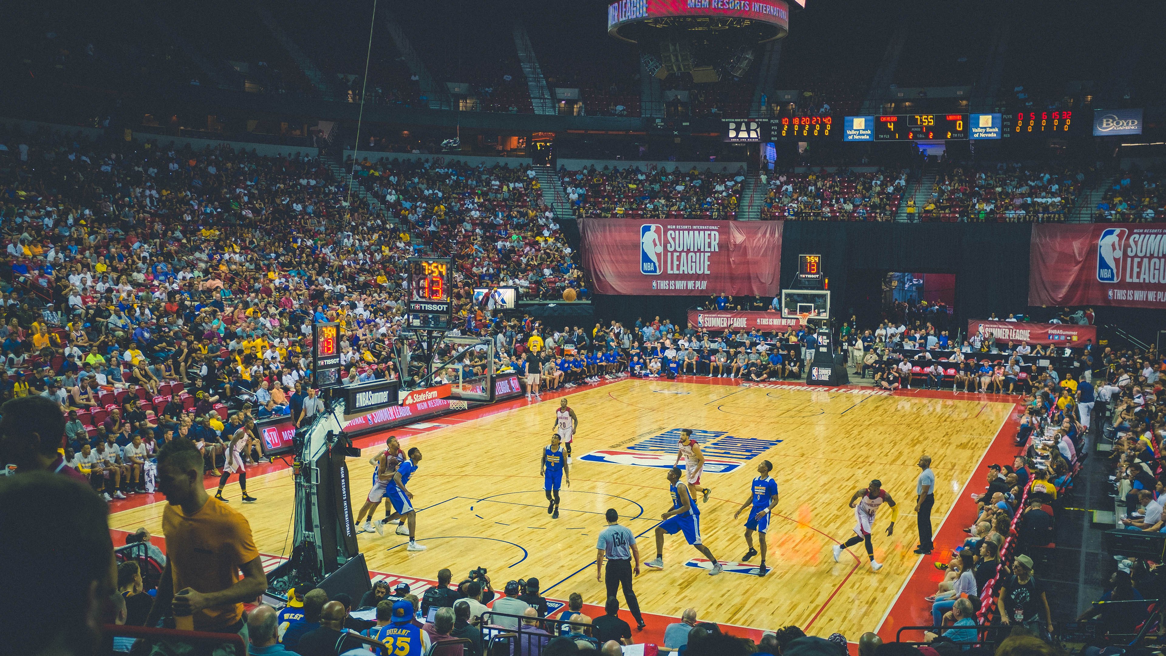 范戴克一夫当关,荷兰掀翻格子军团背后的战术革命