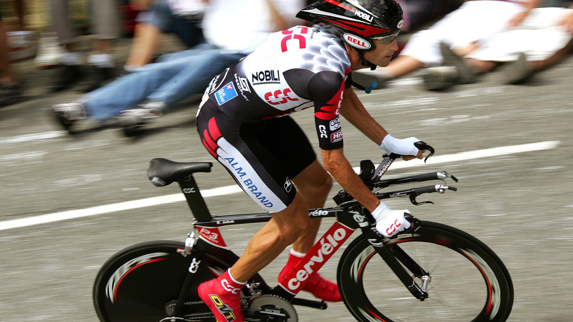 阿拉巴的刀锋，当秘鲁对阵曼城，足球如何被提前剧透？